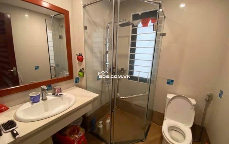 SIÊU PHẨM NHÀ MỚI LONG BIÊN – 5 TẦNG FULL NỘI THẤT – CHỈ VIỆC XÁCH VALI VỀ Ở!